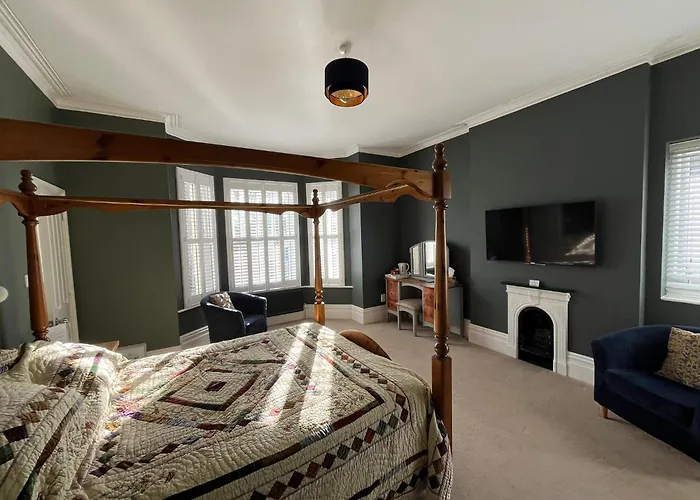 Deluxe King Room